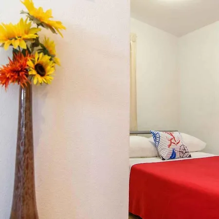 Beachfront In 54815 Apartment *